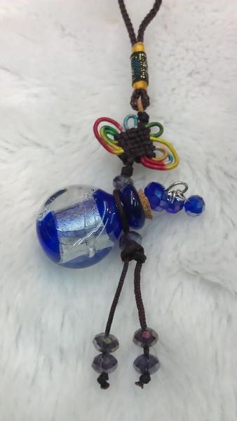 琉璃精油瓶 吊飾(深藍色.五行屬水)招貴人.得好運
