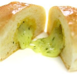 拉絲起私蒜味餐包.jpg