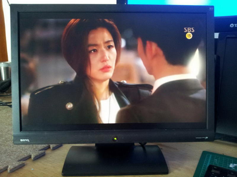 【已售出】BENQ G2000WA 20吋寬螢幕